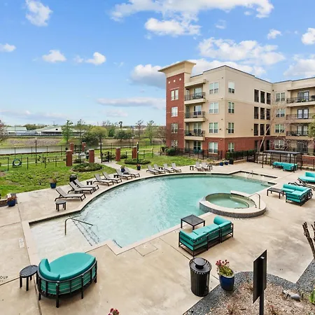 Med Center Luxury Suites